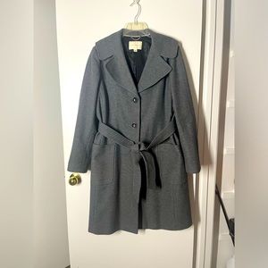 Spectacular Trench Coat with Pockets and Belt - Lined